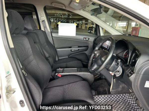 Used 2003 AT toyota wish ZNE10G Image[12]