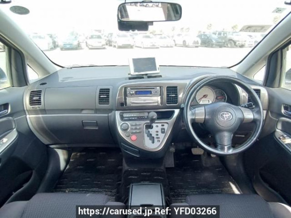 Used 2005 AT toyota wish ANE10G Image[18]
