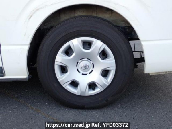Used 2004 AT toyota regiusace-van KDH205V Image[30]