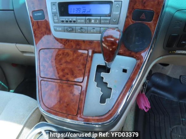 Used 2002 AT toyota alphard MNH10W Image[32]