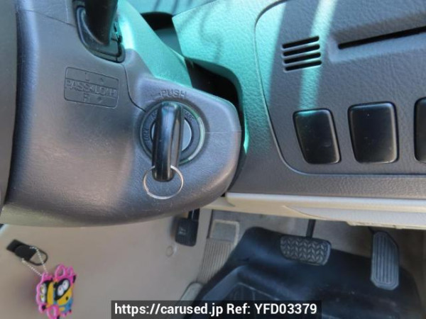 Used 2002 AT toyota alphard MNH10W Image[36]