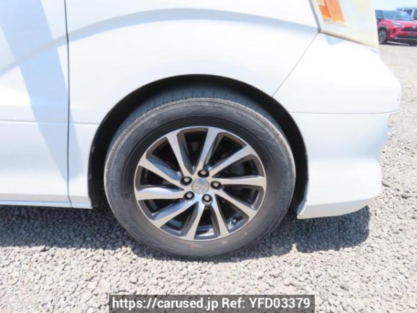 Used 2002 AT toyota alphard MNH10W Image[40]