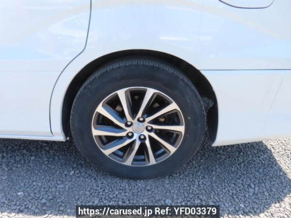 Used 2002 AT toyota alphard MNH10W Image[42]