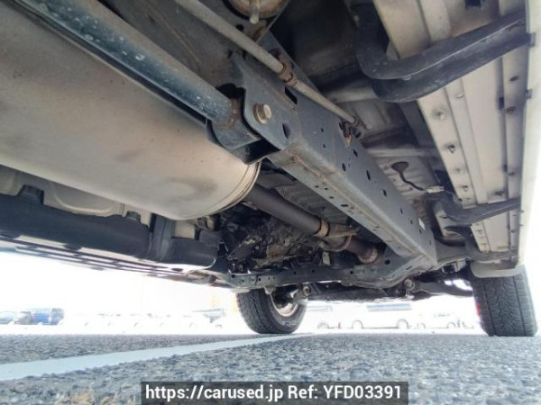 Used 2002 AT toyota hilux-surf RZN215W Image[36]