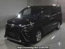 Toyota Voxy ZRR85W