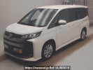 Toyota Noah MZRA90W