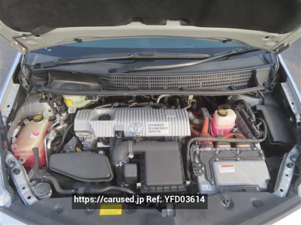 Used 2012 CVT toyota prius-alpha ZVW41 Image[5]