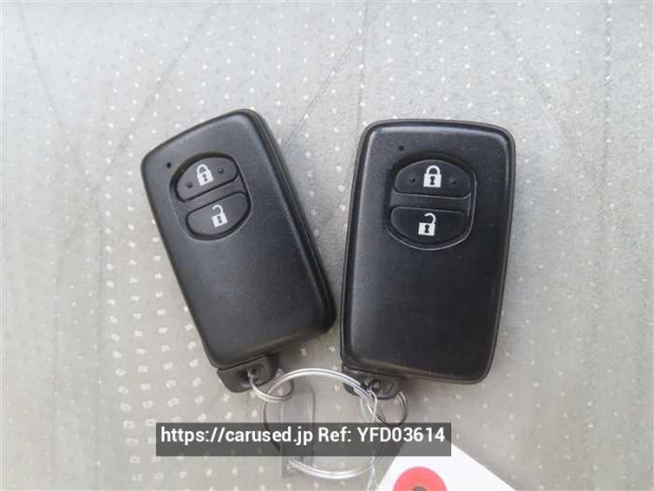 Used 2012 CVT toyota prius-alpha ZVW41 Image[16]