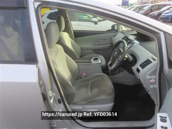 Used 2012 CVT toyota prius-alpha ZVW41 Image[19]