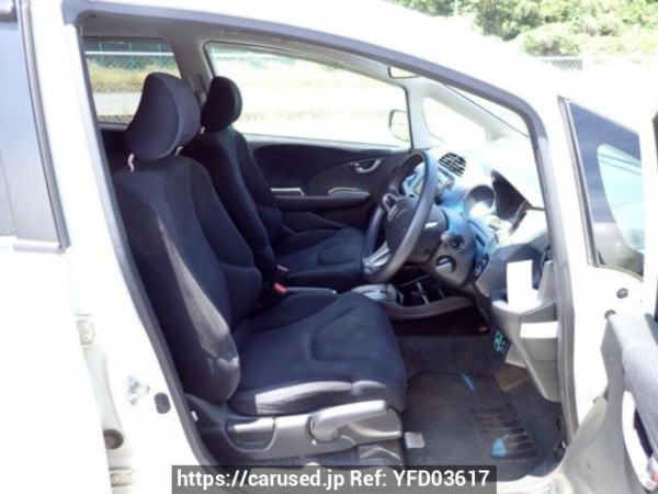 Used 2011 AT honda fit GE6 Image[12]