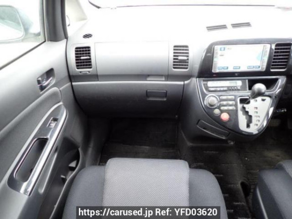 Used 2003 AT toyota wish ZNE10G Image[17]