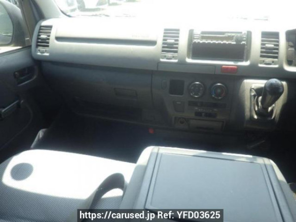 Used 2007 MT toyota hiace-van KDH205V Image[16]