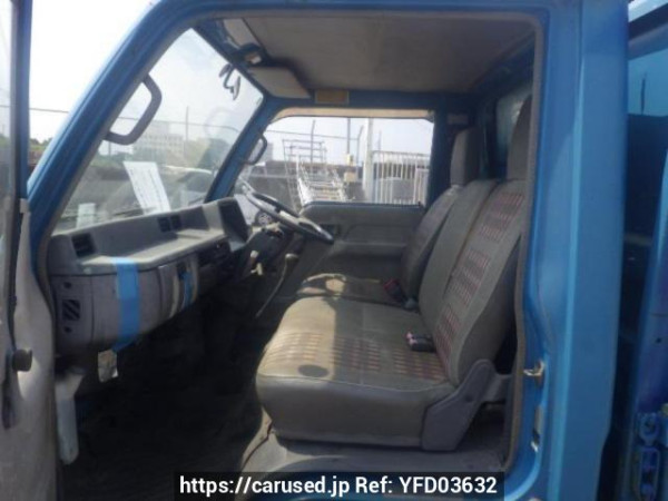 Used 1988 MT mitsubishi canter FE305BD Image[22]