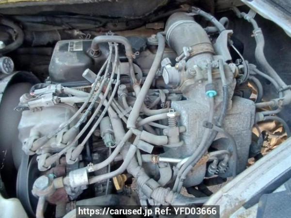 Used 2001 AT toyota hiace-wagon RZH111G Image[9]