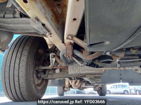Used 2001 AT toyota hiace-wagon RZH111G Image[30]