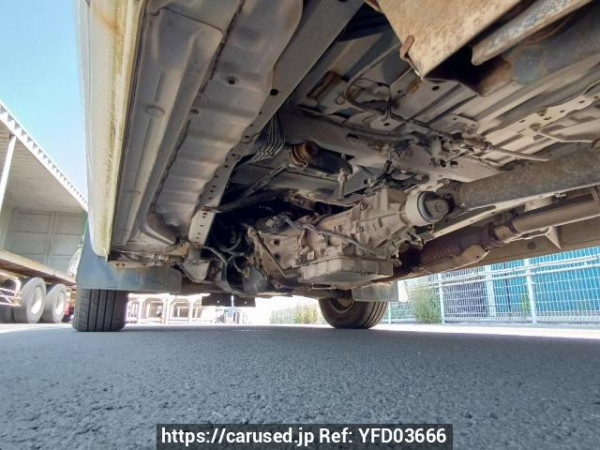 Used 2001 AT toyota hiace-wagon RZH111G Image[32]