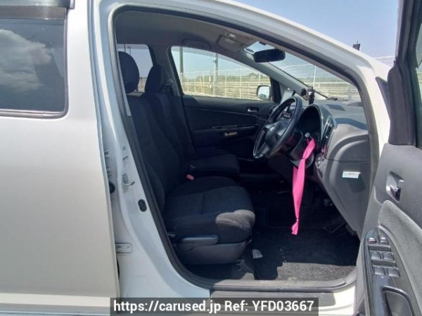 Used 2003 AT toyota wish ZNE10G Image[12]