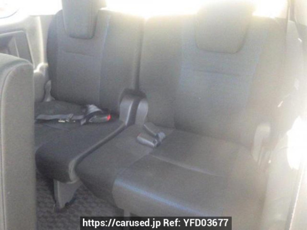 Used 2009 AT toyota voxy ZRR70W Image[15]