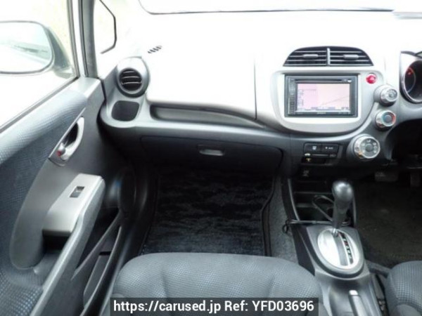 Used 2011 AT honda fit GE6 Image[17]