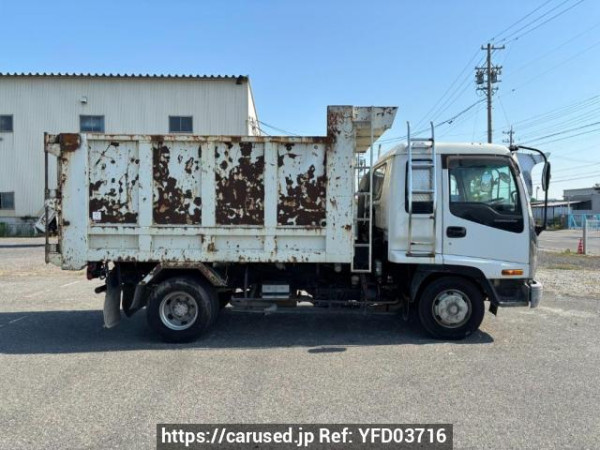 Used 2004 MT isuzu forward FRR33D4 Image[17]