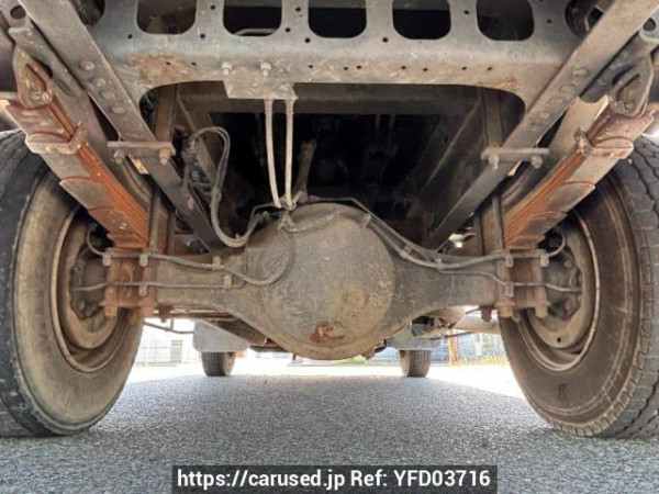 Used 2004 MT isuzu forward FRR33D4 Image[40]