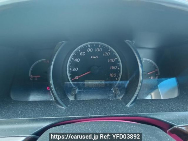 Used 2006 MT toyota regiusace-van KDH205V Image[22]