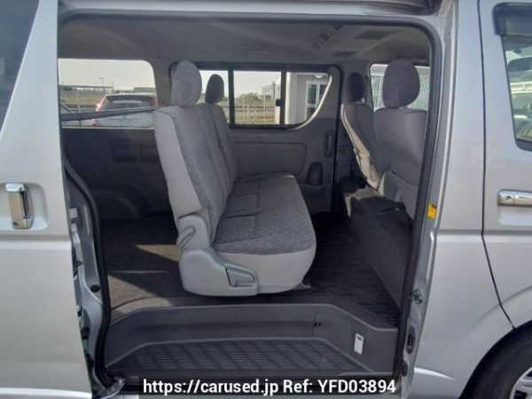 Used 2006 AT toyota regiusace-van KDH200V Image[15]