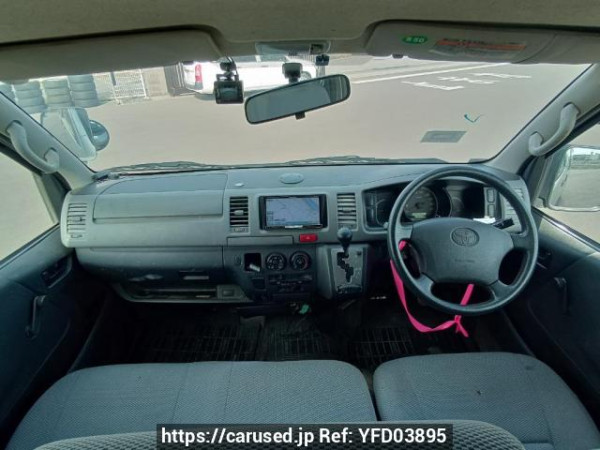 Used 2004 AT toyota regiusace-van KDH200V Image[16]