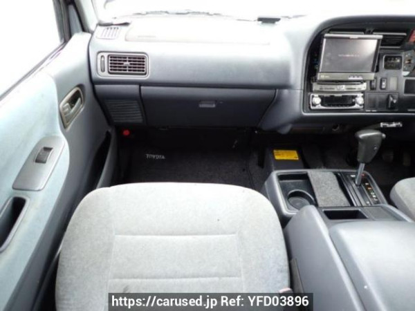 Used 2002 AT toyota regiusace-van RZH112V Image[17]