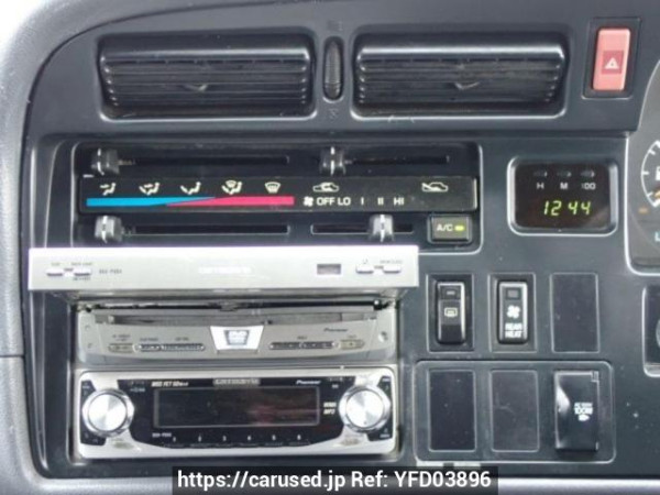 Used 2002 AT toyota regiusace-van RZH112V Image[21]