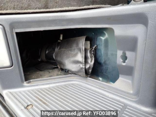 Used 2002 AT toyota regiusace-van RZH112V Image[37]