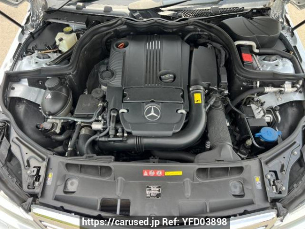 Used 2011 AT mercedes-benz c-class 204048 Image[9]