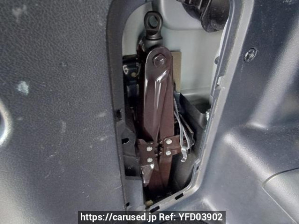 Used 2010 AT toyota noah ZRR70G Image[42]