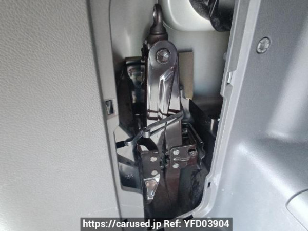 Used 2009 AT toyota voxy ZRR70W Image[42]