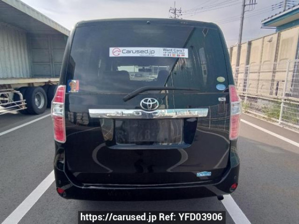 Used 2010 AT toyota noah ZRR70G Image[5]