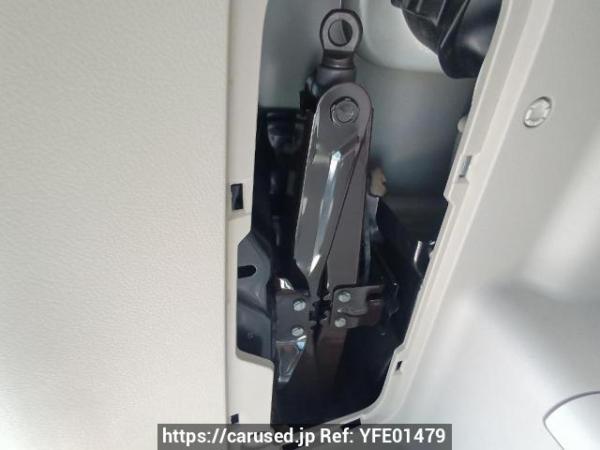 Used 2009 AT toyota noah ZRR70G Image[41]