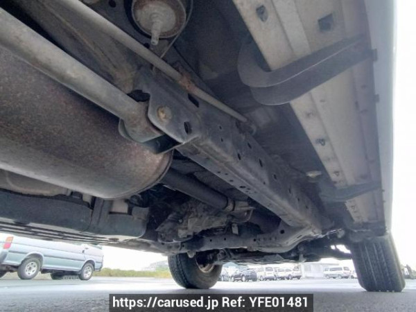 Used 2003 AT toyota hilux-surf RZN215W Image[32]