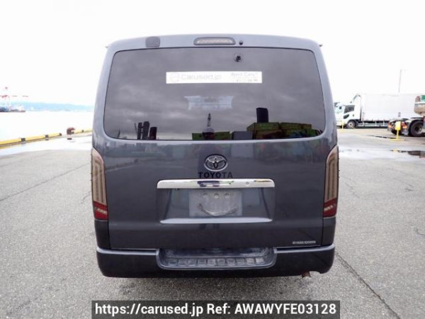 Used 2005 AT toyota regiusace-van KDH200V Image[5]