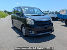 Toyota Noah ZRR75W