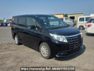 Toyota Noah ZRR85G