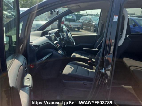 Used 2015 AT toyota noah ZRR85G Image[13]