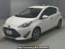 Toyota Aqua NHP10