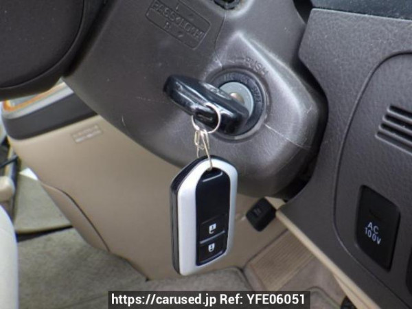 Used 2005 AT toyota alphard ANH10W Image[20]