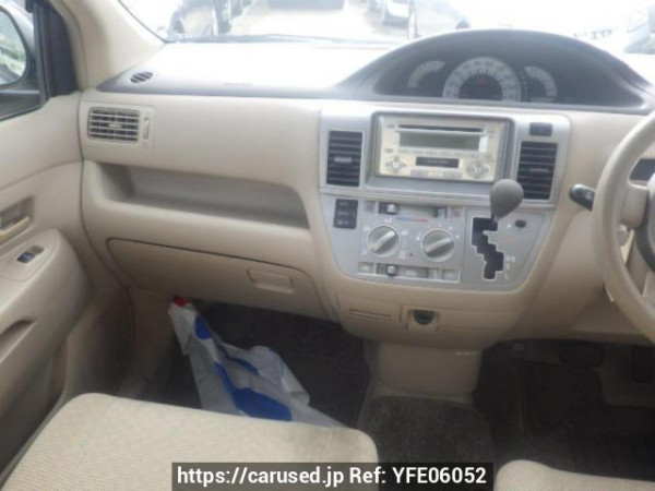Used 2003 AT toyota raum NCZ20 Image[16]