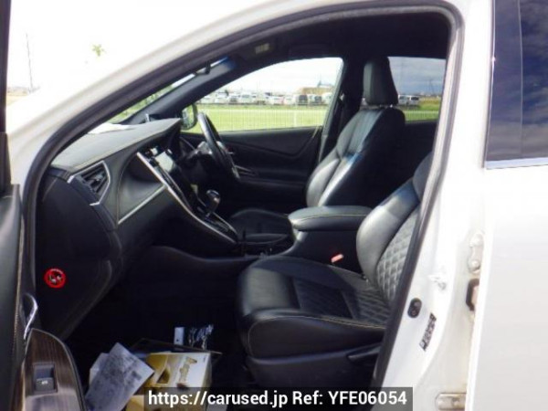 Used 2014 AT toyota harrier ZSU60W Image[12]