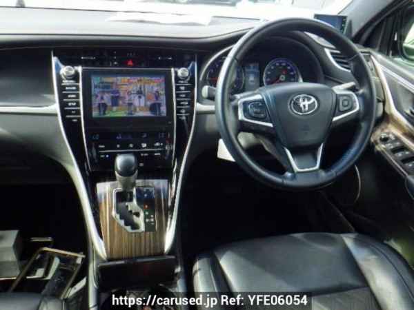 Used 2014 AT toyota harrier ZSU60W Image[15]