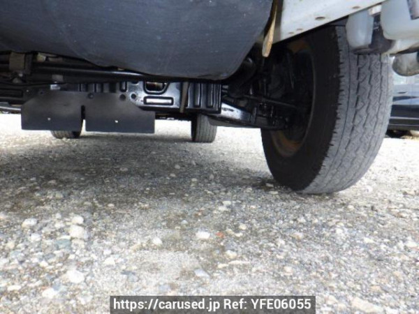 Used 2004 AT toyota hiace-van TRH112V Image[27]