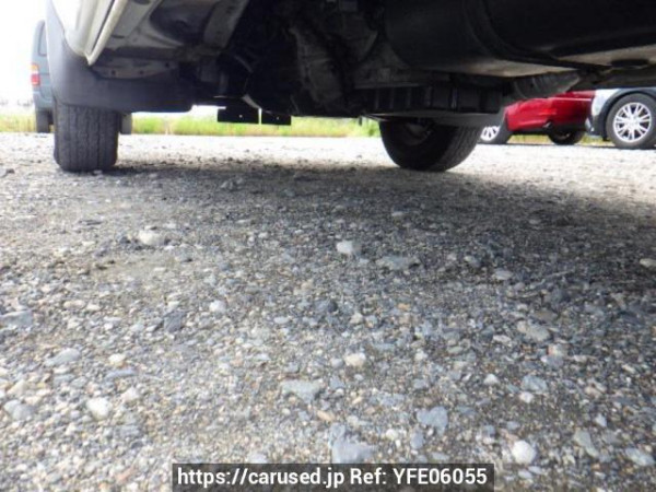Used 2004 AT toyota hiace-van TRH112V Image[28]