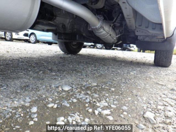 Used 2004 AT toyota hiace-van TRH112V Image[31]