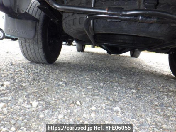 Used 2004 AT toyota hiace-van TRH112V Image[32]